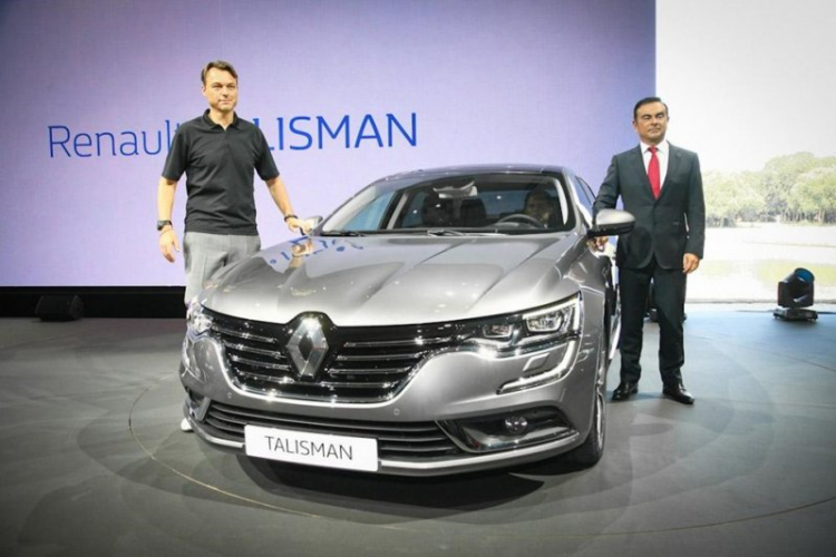 Renault giành 3 giải thưởng lớn tại International automobile festival 2016