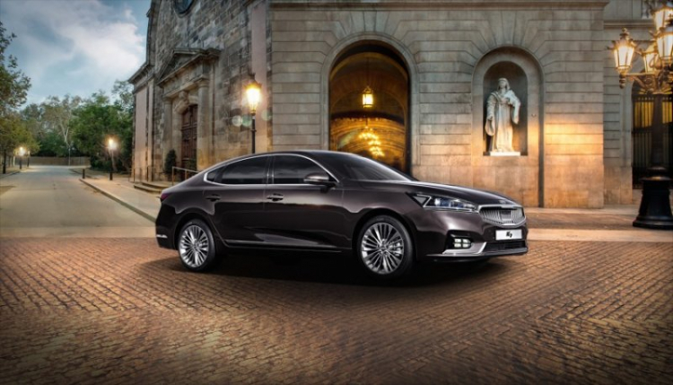 Kia K7 2016 chính thức lộ diện qua video mới Kia K7 2016 chính thức lộ diện qua video mới