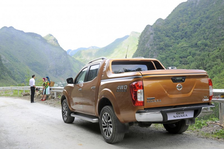 Nissan NP300 Navara đạt danh hiệu “chiếc pick-up của năm 2016”