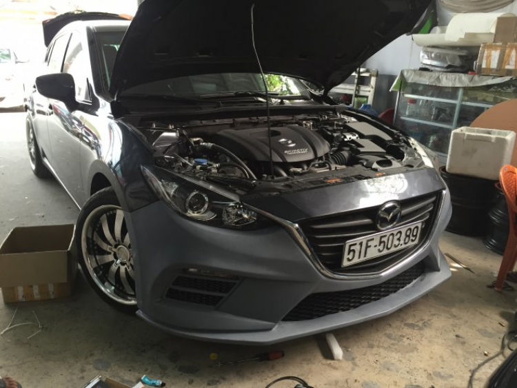 Quá trình nâng cấp Mazda3 của Thần Đèn tại khactrungoto. Quá trình nâng cấp Mazda3 của Thần Đèn tại khactrungoto.