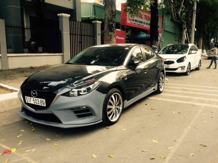 Quá trình nâng cấp Mazda3 của Thần Đèn tại khactrungoto. Quá trình nâng cấp Mazda3 của Thần Đèn tại khactrungoto.