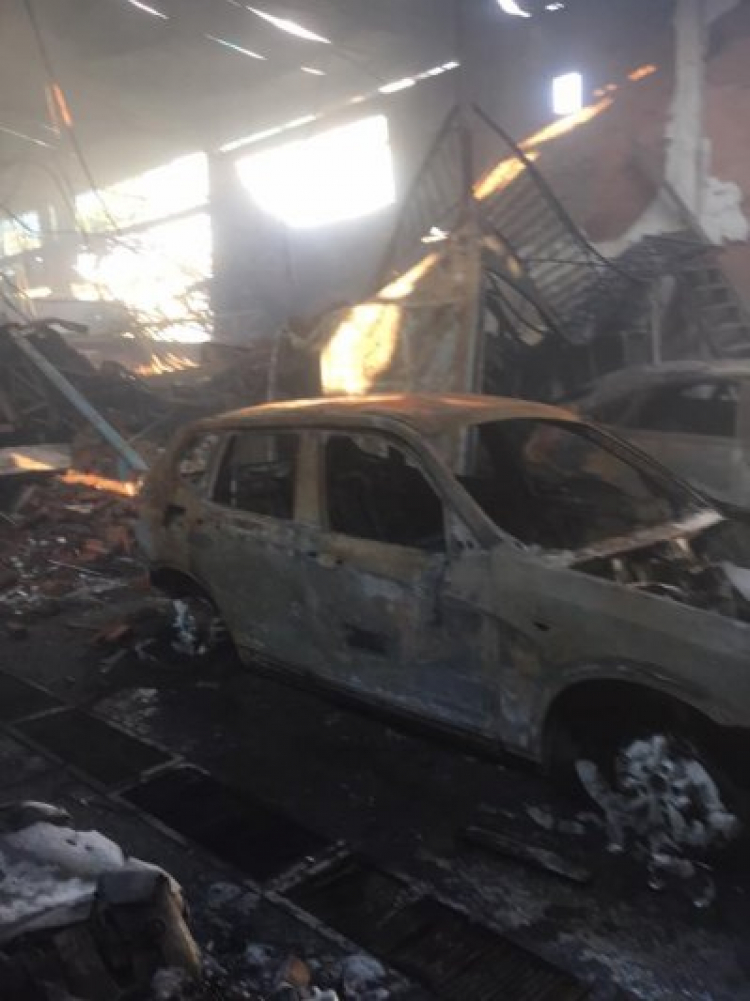 Nhận diện loạt xe sang hàng trăm tỷ bị cháy tại Garage Thần Châu