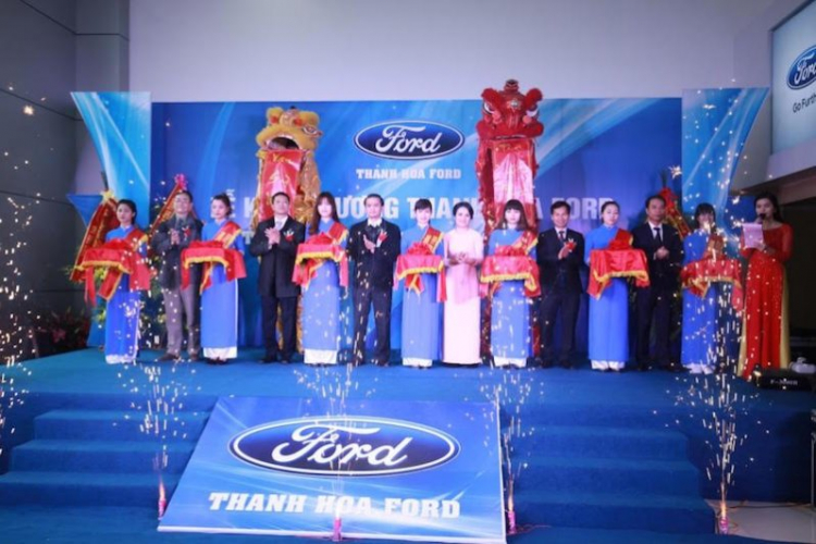 Ford Việt Nam liên tiếp khai trương 2 đại lý mới