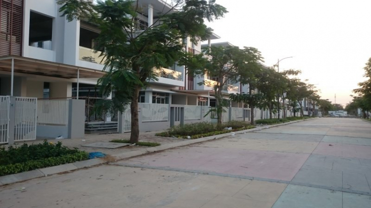 Tiến độ dự án Phố Đông Village Tiến độ dự án Phố Đông Village