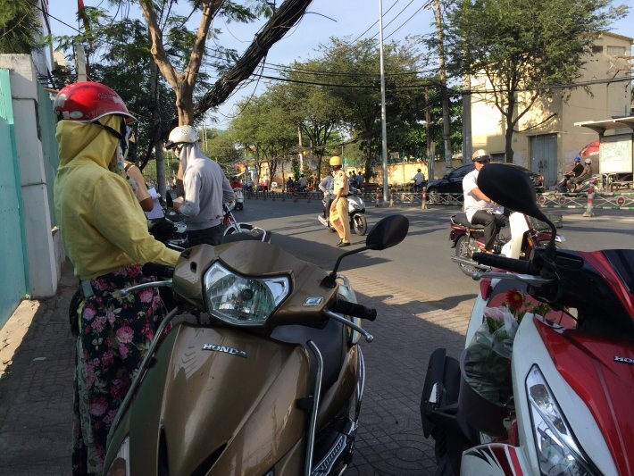 Làm thế nào để xóa lỗi "Thần Thánh" tại Lý Thường Kiệt? Làm thế nào để xóa lỗi "Thần Thánh" tại Lý Thường Kiệt?