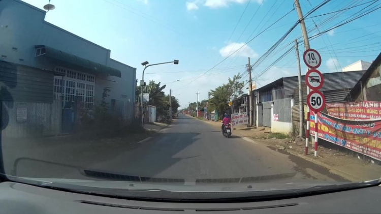 Bục tiểu đảo nhỏ vô duyên. Bục tiểu đảo nhỏ vô duyên.