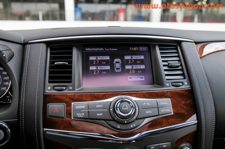Đánh giá Infiniti QX80 2016: Lực lưỡng – sang trọng Đánh giá Infiniti QX80 2016: Lực lưỡng – sang trọng
