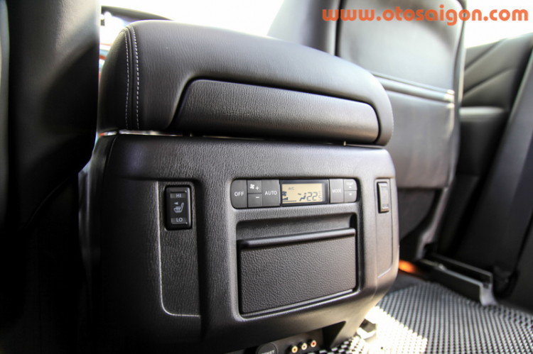 Đánh giá Infiniti QX80 2016: Lực lưỡng – sang trọng Đánh giá Infiniti QX80 2016: Lực lưỡng – sang trọng