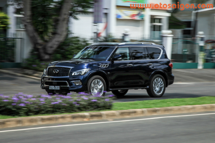 Đánh giá Infiniti QX80 2016: Lực lưỡng – sang trọng Đánh giá Infiniti QX80 2016: Lực lưỡng – sang trọng