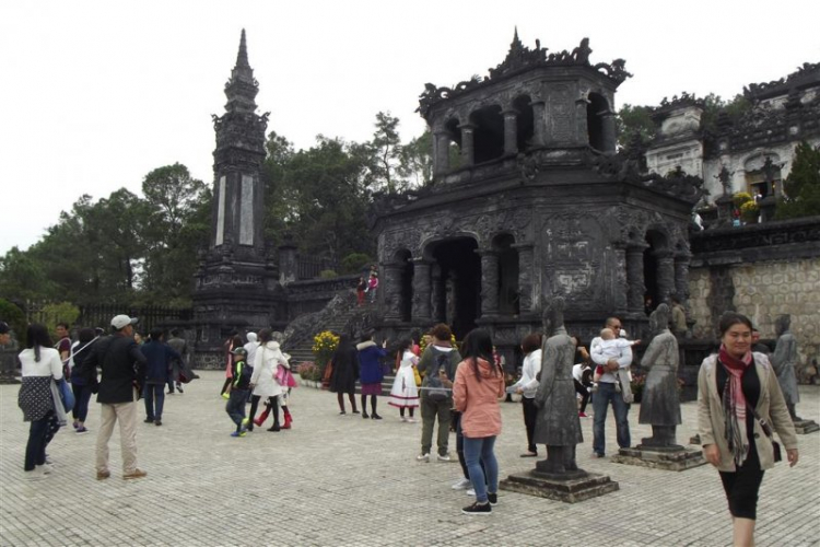 Miền Trung Du Xuân Ký - Gia Đình Nhỏ và Chuyến Phượt Ăn Tết Xa Nhà.