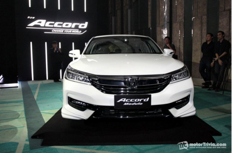 Honda Accord 2016 chính thức ra mắt tại Thái Lan, giá từ 877 triệu đồng