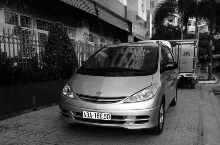 Toyota Previa thế hệ mới chính thức xuất hiện