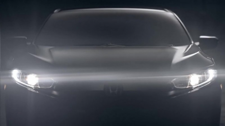 Honda Civic 2016 lộ teaser, sắp ra mắt tại Thái Lan