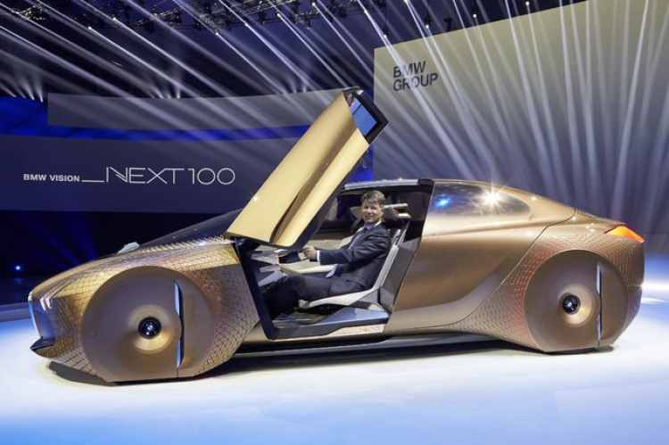 BMW tiết lộ “Vision Next 100 concept”