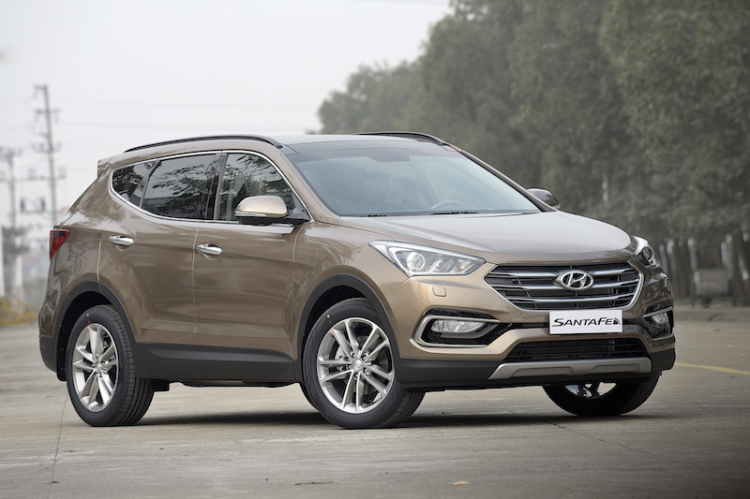 Hyundai SantaFe 2016 ra mắt tại Việt Nam, giá từ 1,1 tỷ đồng