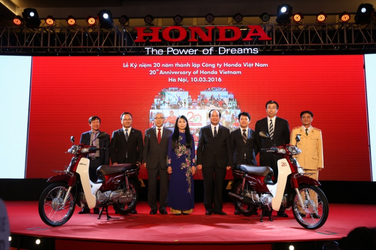 Honda Việt Nam kỉ niệm 20 năm, ra mắt Super Dream mới