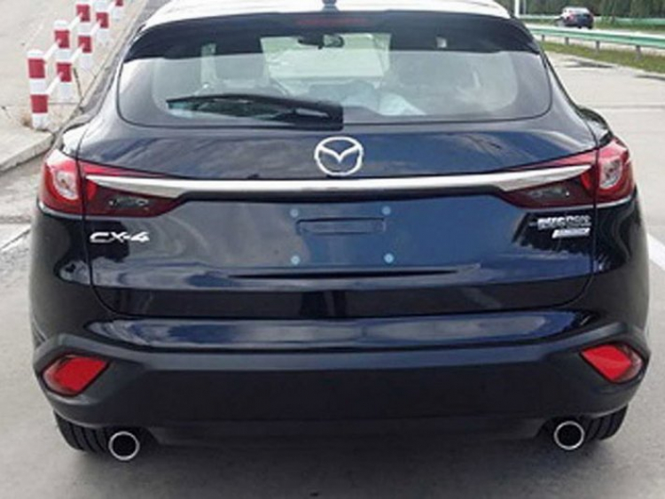 Mazda CX-4 lộ diện hoàn toàn khi đang chạy thử