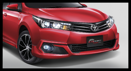 Toyota-Corolla-Altis-ESport-Nurburgring-Edition-Thailand-2.png