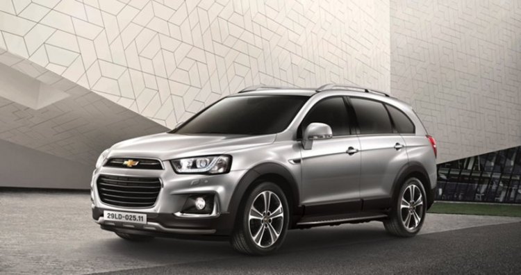 Chevrolet Captiva 2016 ra mắt tại Việt Nam, giá 879 triệu đồng