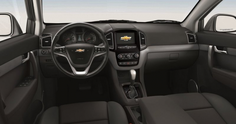 Chevrolet Captiva 2016 ra mắt tại Việt Nam, giá 879 triệu đồng