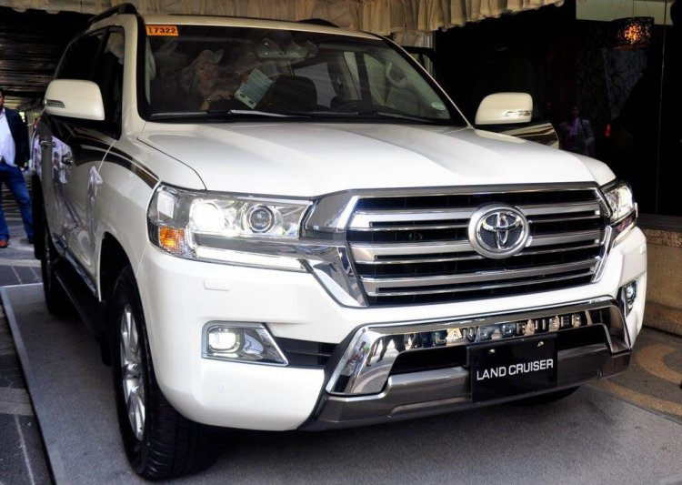 LAND CRUISER  FRIENDCLUB (LFC) "Where there were NO ROADS, there was LAND CRUISER"