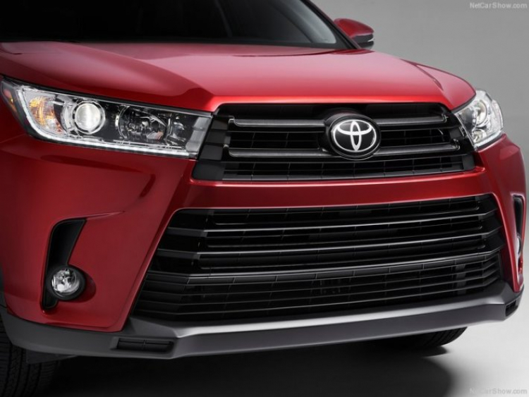 Toyota Highlander 2017 trình làng