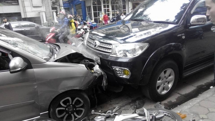 Nên mua xe Kia Morning mới hay sedan cũ với số tiền 450 triệu? Nên mua xe Kia Morning mới hay sedan cũ với số tiền 450 triệu?