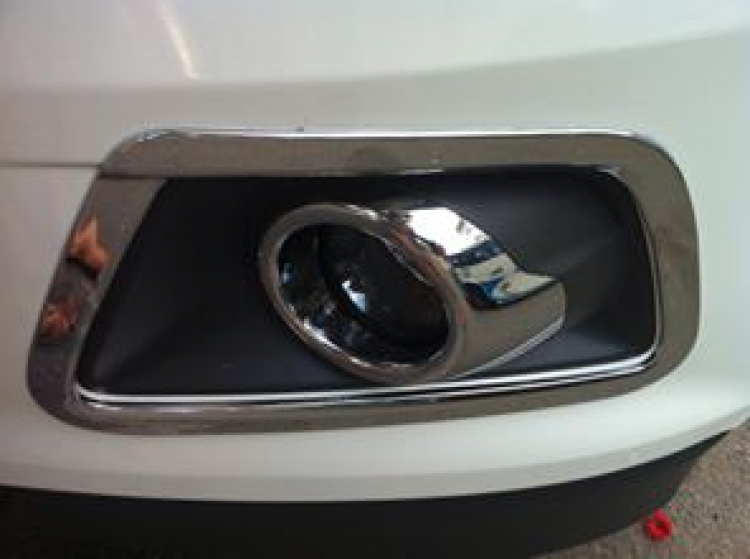 Gắn thêm phụ kiện cho xe Ford EcoSport Gắn thêm phụ kiện cho xe Ford EcoSport