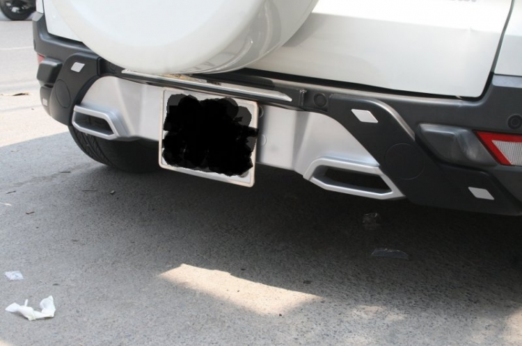 Gắn thêm phụ kiện cho xe Ford EcoSport Gắn thêm phụ kiện cho xe Ford EcoSport