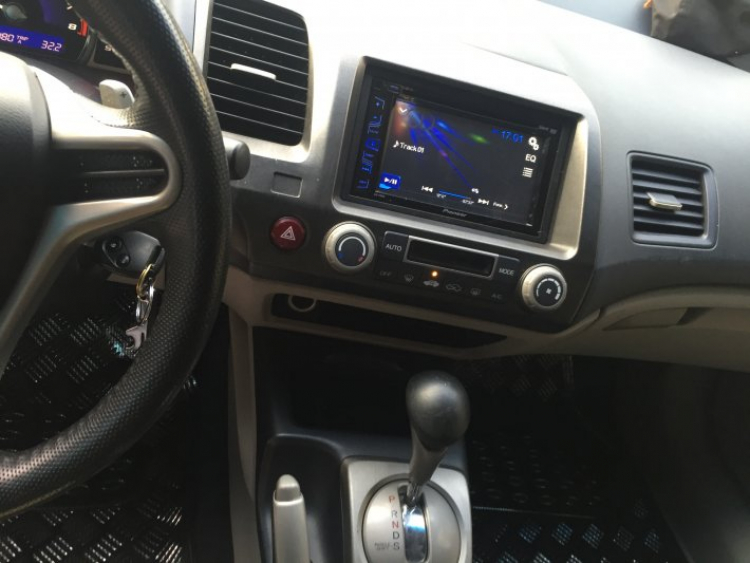 Đầu CD 6 đĩa xe civic Đầu CD 6 đĩa xe civic
