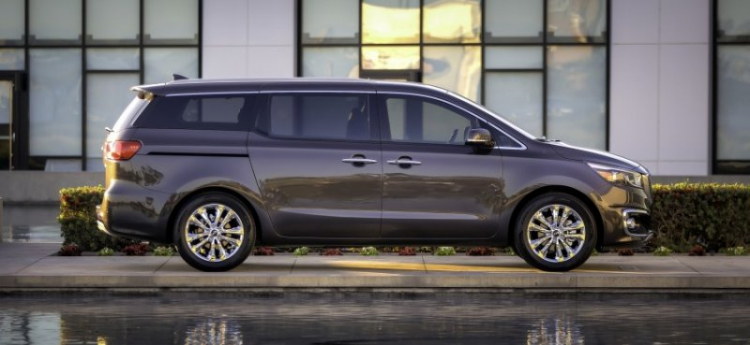 Kia Carnival 2016 đã được chứng nhận an toàn 5 sao