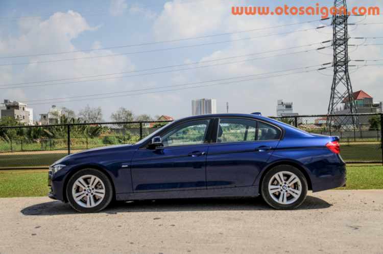 Lái thử BMW 330i giá gần 1,8 tỷ đồng tại Việt Nam