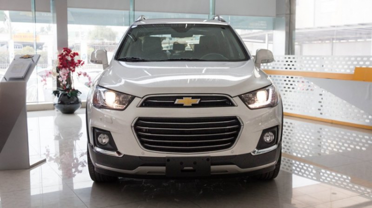 Chevrolet Captiva 2016 ra mắt tại Việt Nam, giá 879 triệu đồng