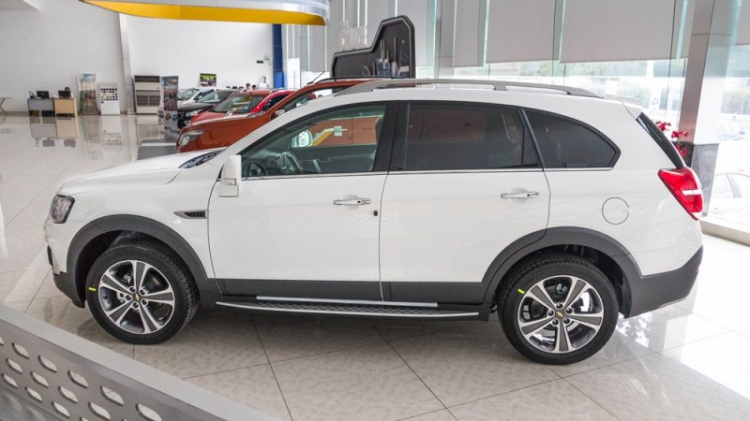 Chevrolet Captiva 2016 ra mắt tại Việt Nam, giá 879 triệu đồng