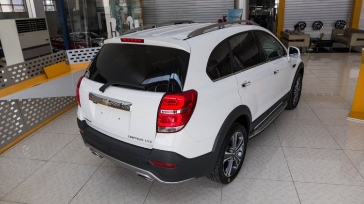 Chevrolet Captiva 2016 ra mắt tại Việt Nam, giá 879 triệu đồng