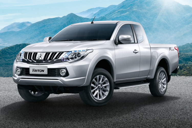 Mitsubishi Triton lại nâng cấp hộp số và 7 túi khí tại Thái