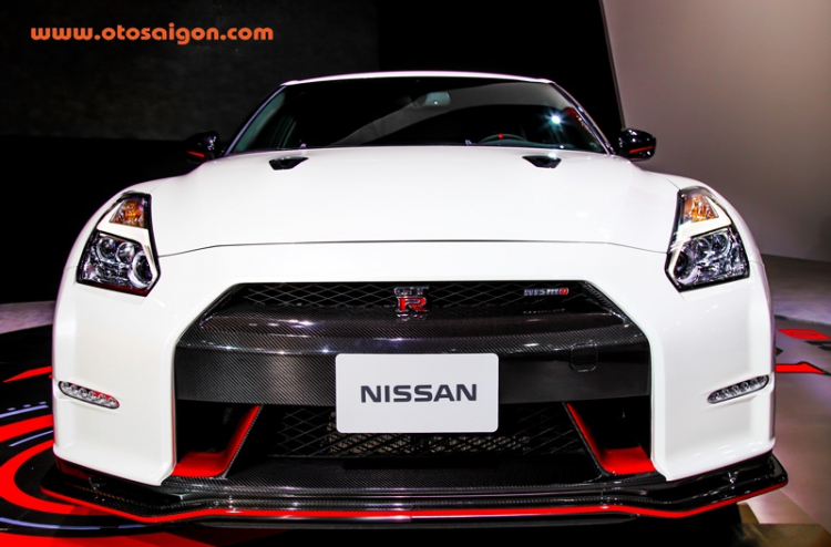 Vẻ đẹp đầy mê hoặc của “quỷ dữ” Nissan GT-R Nismo