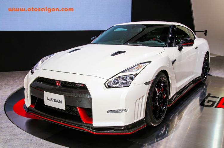 Vẻ đẹp đầy mê hoặc của “quỷ dữ” Nissan GT-R Nismo