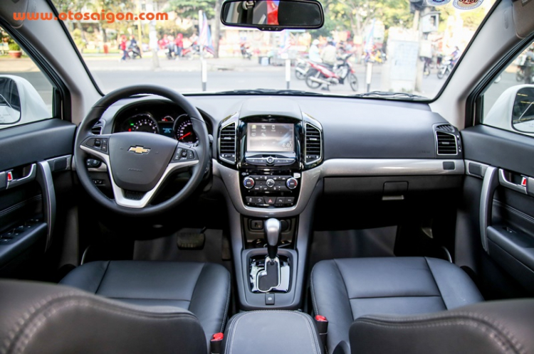 Cận cảnh Chevrolet Captiva 2016 tại Việt Nam