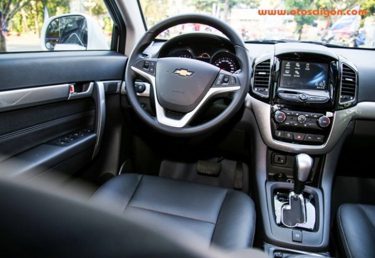 Cận cảnh Chevrolet Captiva 2016 tại Việt Nam