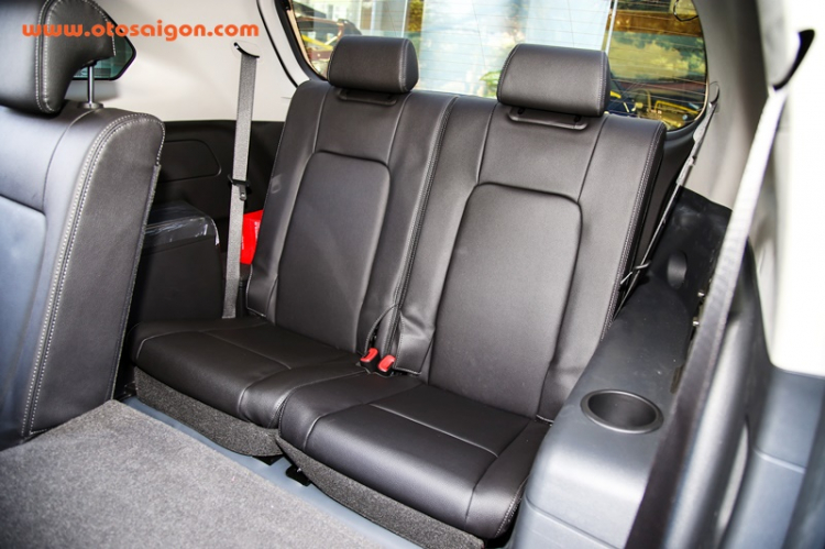 Cận cảnh Chevrolet Captiva 2016 tại Việt Nam Cận cảnh Chevrolet Captiva 2016 tại Việt Nam