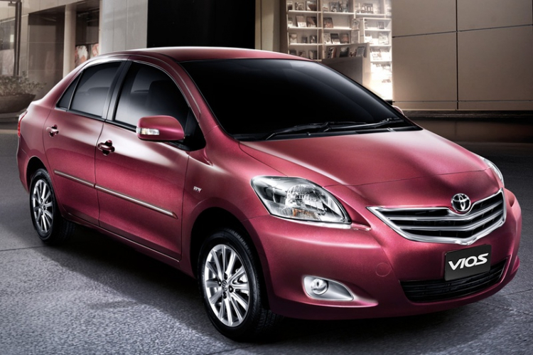 Lộ diện Toyota Corolla Altis 2017: đẹp hơn nhiều Lộ diện Toyota Corolla Altis 2017: đẹp hơn nhiều