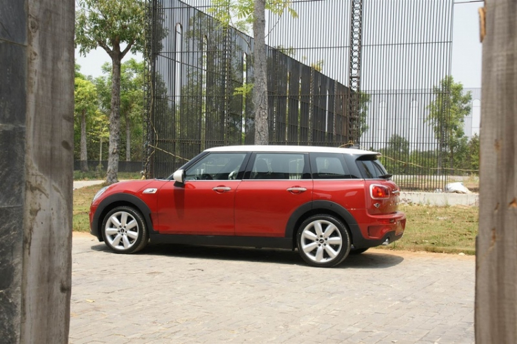 MINI Clubman 2016 có giá 1,638 tỷ đồng tại Việt Nam