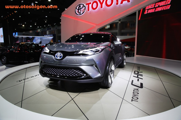 Ảnh thực tế Toyota C-HR tại Bangkok Motor Show 2016