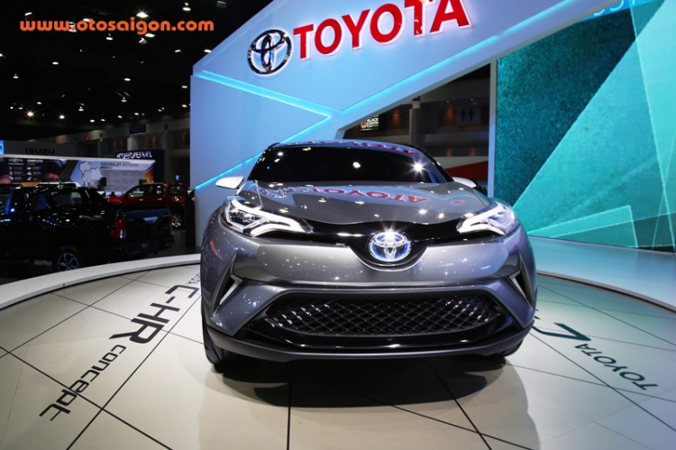 Ảnh thực tế Toyota C-HR tại Bangkok Motor Show 2016