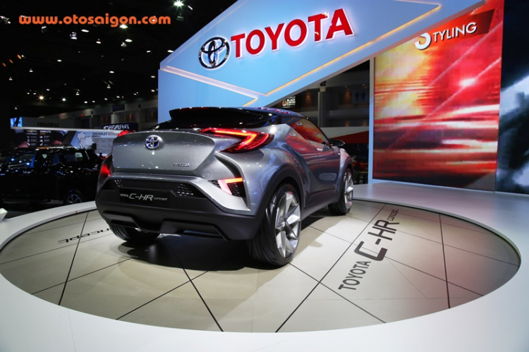 Ảnh thực tế Toyota C-HR tại Bangkok Motor Show 2016