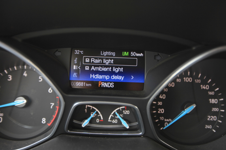 Đánh giá Ford Focus Ecoboost sau 3 tháng và 10.000 km Đánh giá Ford Focus Ecoboost sau 3 tháng và 10.000 km