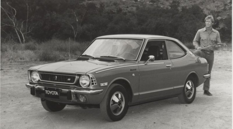 Toyota Corolla – 50 năm thương hiệu bán chạy nhất của Toyota