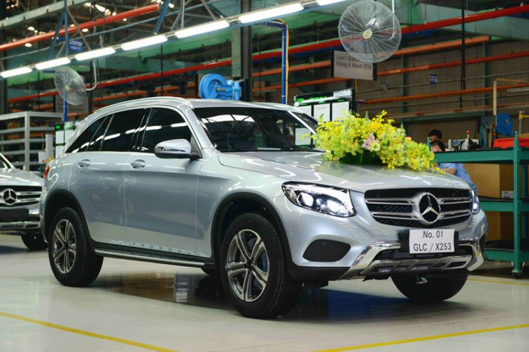 Mercedes-Benz Việt Nam xuất xưởng chiếc GLC đầu tiên