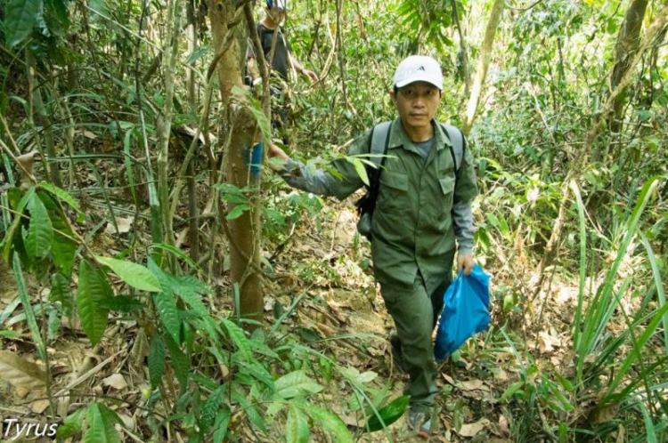 Xuyên rừng Nam cát tiên ,Bàu sấu Tà Lài